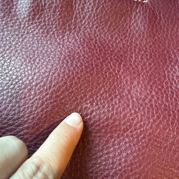 Michael Kors burgundy shoulder bag - Picture 6 of 12